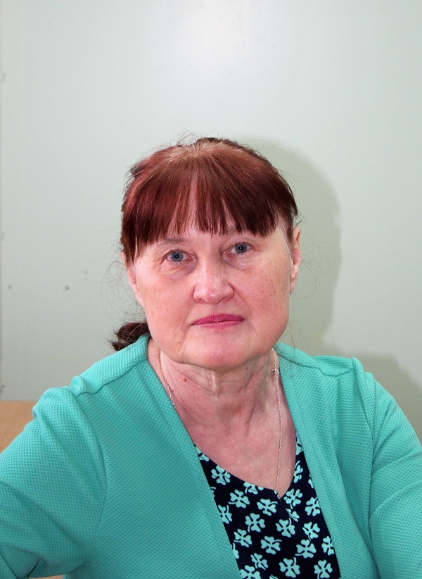 Сметанова Лариса Ивановна.